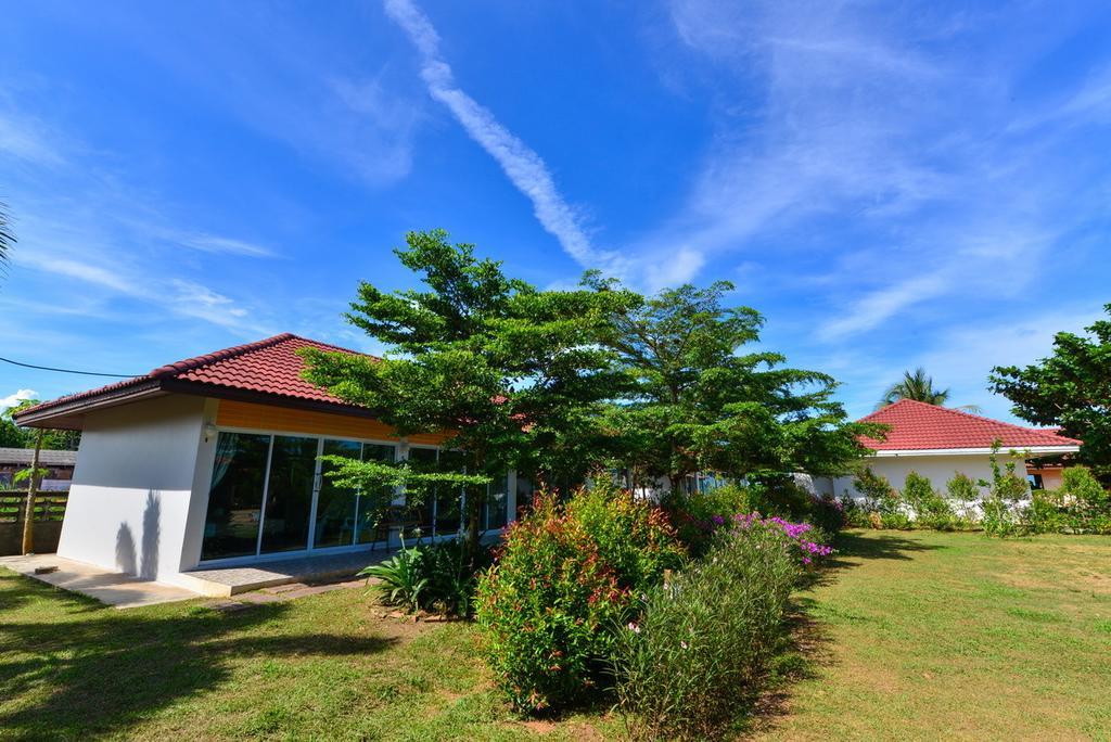Star Light Beach Resort And Restaurant Chumphon Zewnętrze zdjęcie